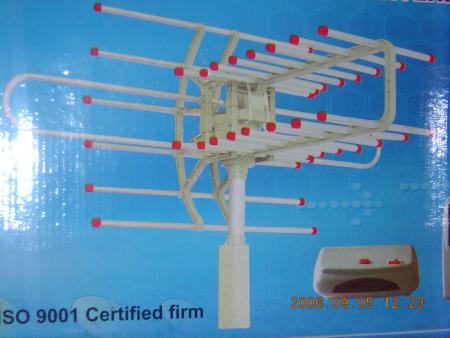 antenne amplifi�e et motoris�e SL 950